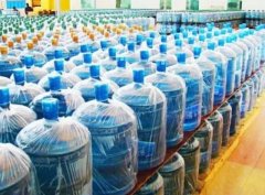 ɽ�|ʡʳˎ�O(ji��n)�֣�94����ƿ��Ͱ���b���ˮ��